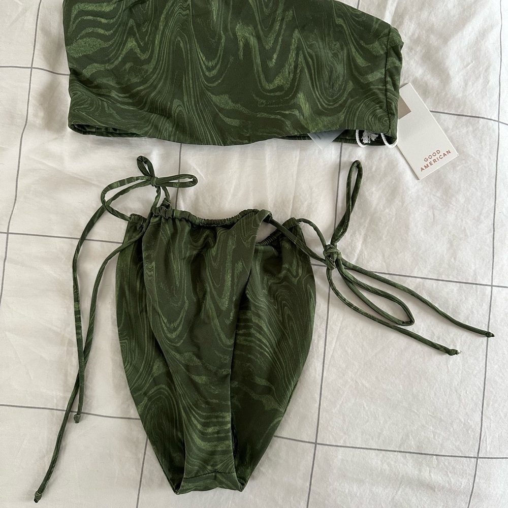 Good American Green Swirl Bikini